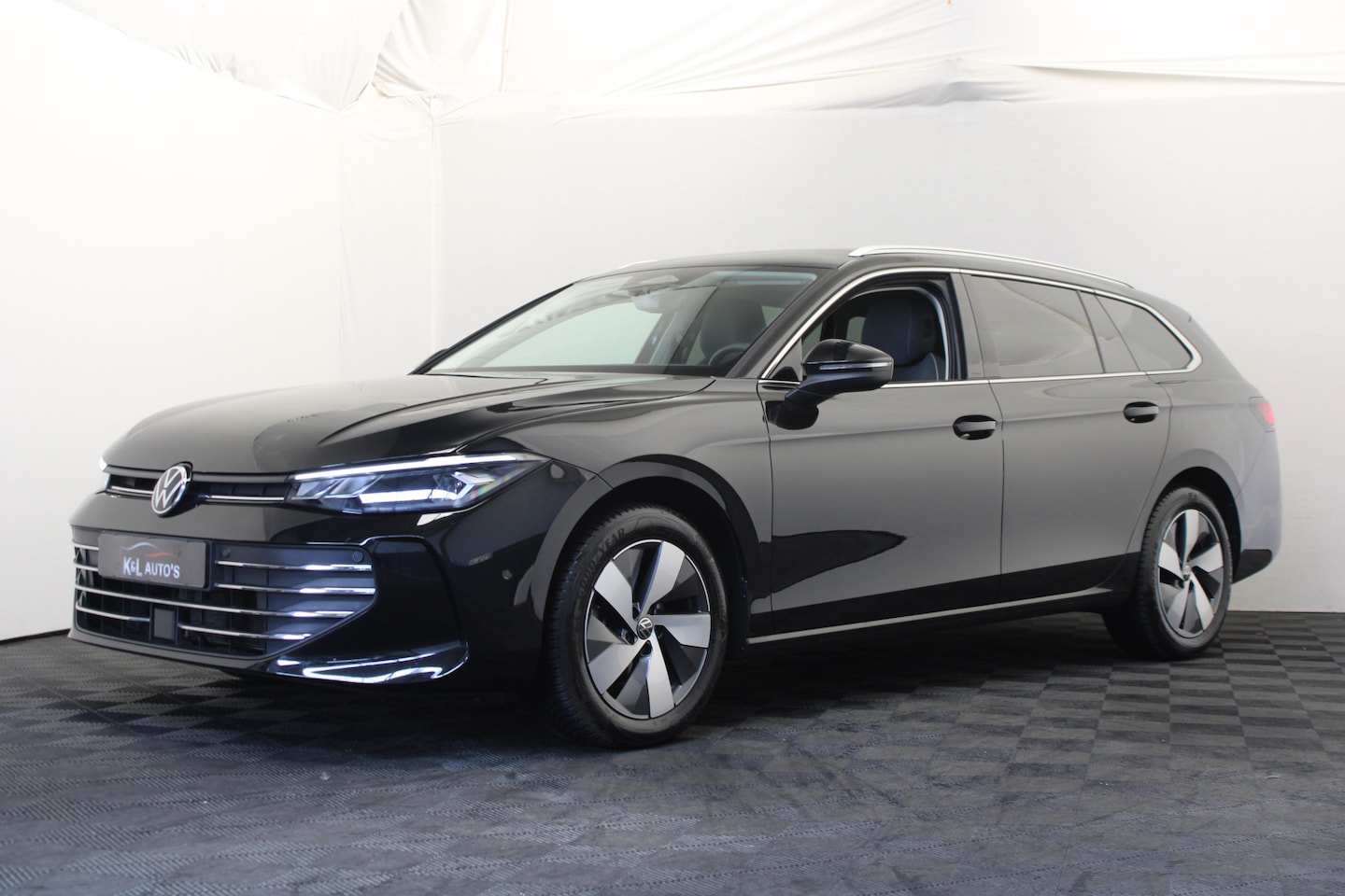 Volkswagen Passat Variant - 1.5 eTSI Business 1.5 eTSI Business - AutoWereld.nl