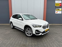 BMW X1 - SDrive18i High Executive|Panoramadak|Leer|Head-up|Vol opties