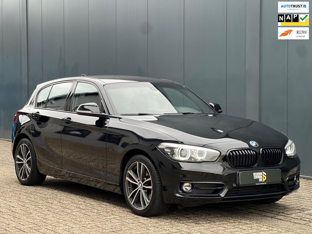 BMW 1-serie - 116i Edition Sport Line Shadow Executive Navi Stoelvw - AutoWereld.nl