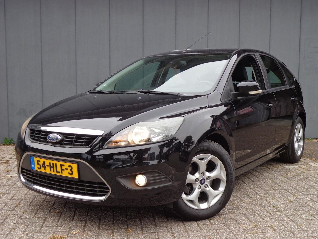 Ford Focus - 1.6i 16V Titanium Volledig Onderhoud. - AutoWereld.nl