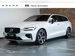 Volvo V60 - 2.0 T6 Plug-in hybrid AWD Plus Dark | Direct Beschikbaar | Head-Up Display | Schuif/Kantel