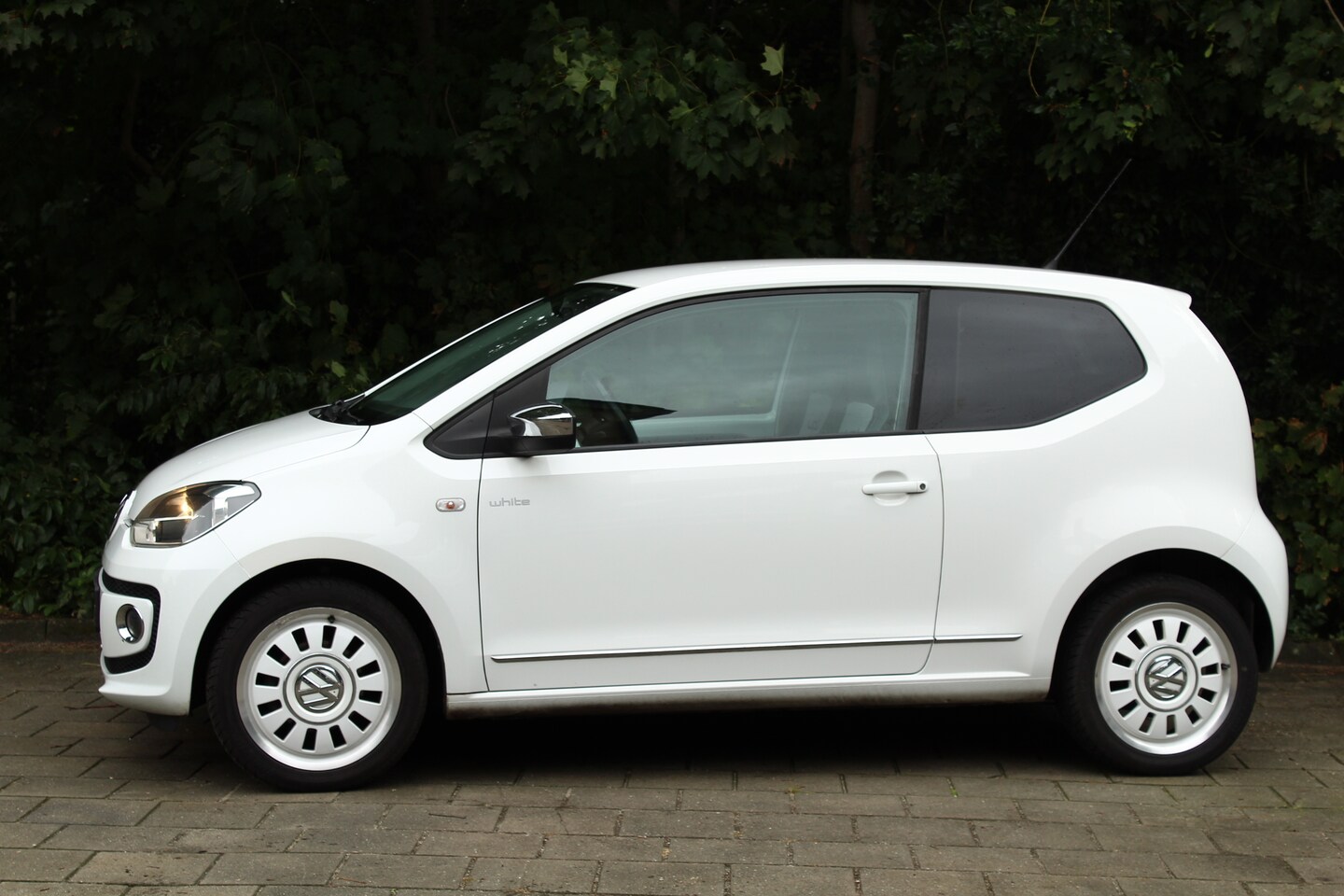 Volkswagen Up! - 1.0 high up! 1.0 high up! - AutoWereld.nl