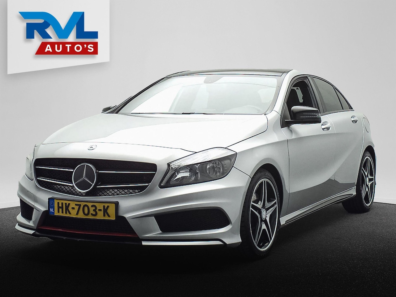 Mercedes-Benz A-klasse - 180 Ambition AMG Pano/dak Leder/Alcantara - AutoWereld.nl