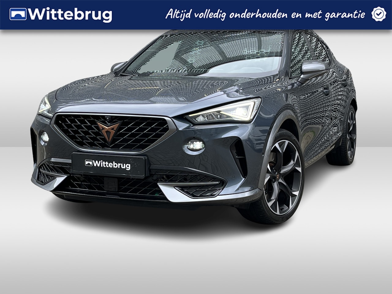 CUPRA Formentor - 1.4 e-Hybrid 245PK VZ Black Edition / Panoramadak / Lederen Bekleding / Memory Seat / Zwen - AutoWereld.nl