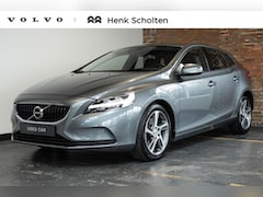 Volvo V40 - T2 Momentum | Stoelverwarming | Parkeercamera | Climate Control | High Performance Audio |