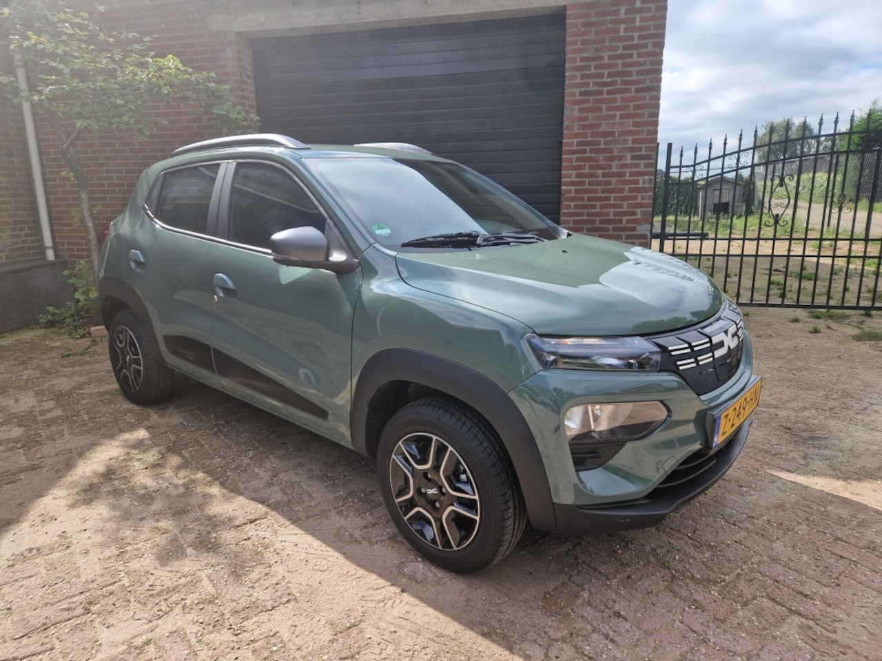 Dacia Spring - Expression Expression - AutoWereld.nl