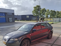 Audi A3 Sportback - 1.6 Ambition Pro Line