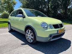 Volkswagen Polo - 1.4-16V FSI Sportline
