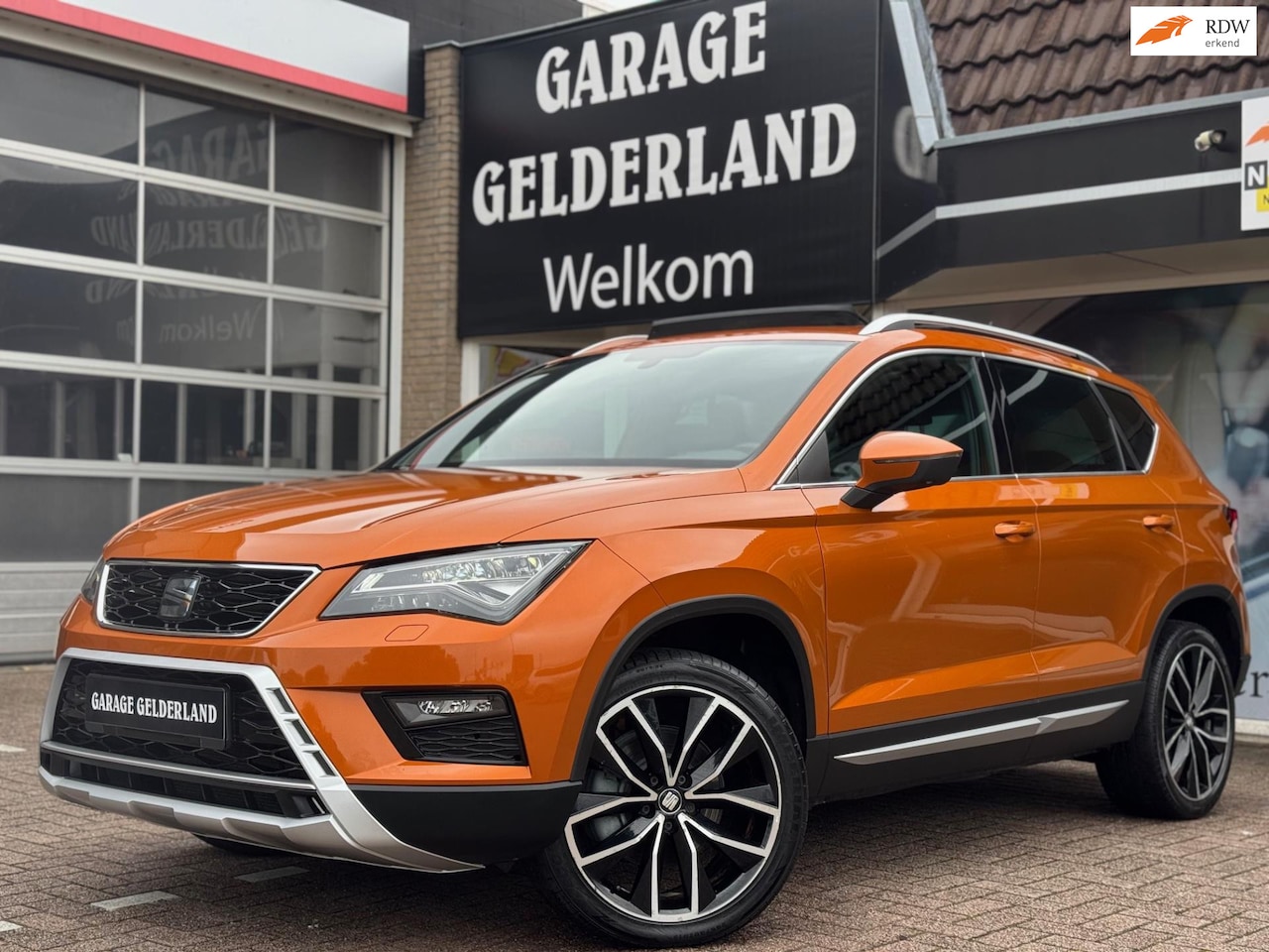 SEAT Ateca - 150PK Xcellence 4Motion | Pano | bi-Xenon | Full-Led | Leder | Navi | Camera | Cruise | Tr - AutoWereld.nl