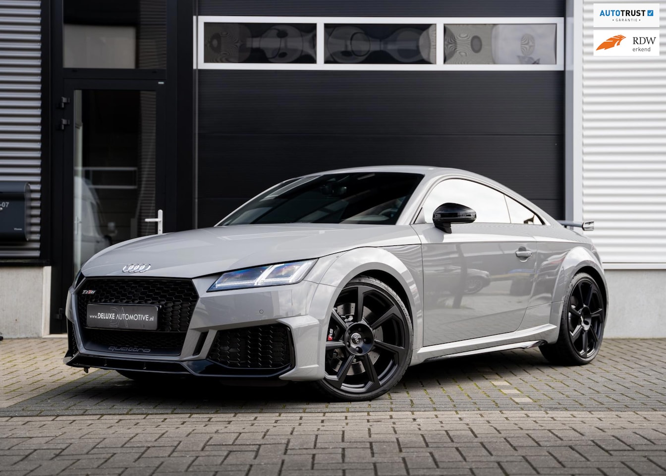 Audi TTRS - 2.5 TFSI Quattro Nardo Grey Unieke Uitvoering! - AutoWereld.nl