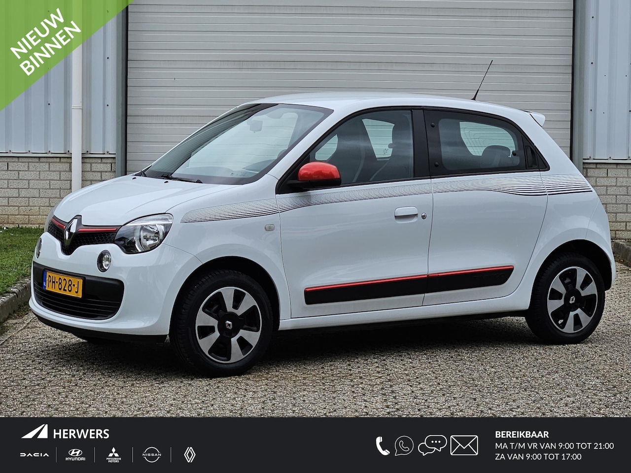 Renault Twingo - 1.0 SCe Collection / Dealer Onderhouden / Parkeersensoren / Airco / Elektrisch Bedienbare - AutoWereld.nl