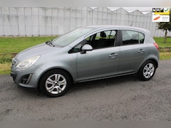 Opel Corsa - 1.2-16V Cosmo 5 Drs met Airco