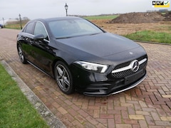Mercedes-Benz A-klasse - 180 d Launch Edition AMG line * 16899 NETTO