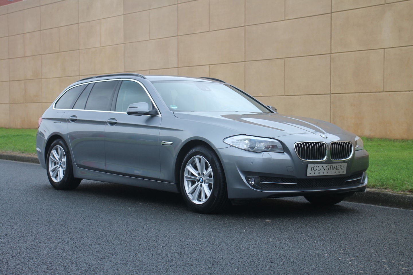 BMW 5-serie Touring - 523i Executive 1 eigenaar Dealer O.H - AutoWereld.nl