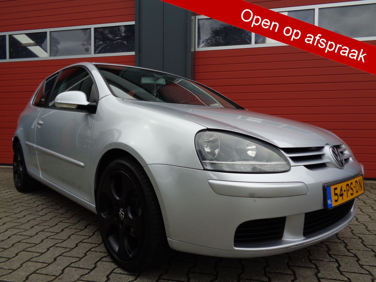 Volkswagen Golf - 1.6 FSI Comfortline 1.6 FSI Comfortline,Airco,Cruise,Nette auto! - AutoWereld.nl