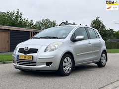 Toyota Yaris - 1.3 VVTi Sol 5DR*Airco*NAP*Trekhaak*Dealer onderhouden*30-04-2026 APK*2e eigenaar