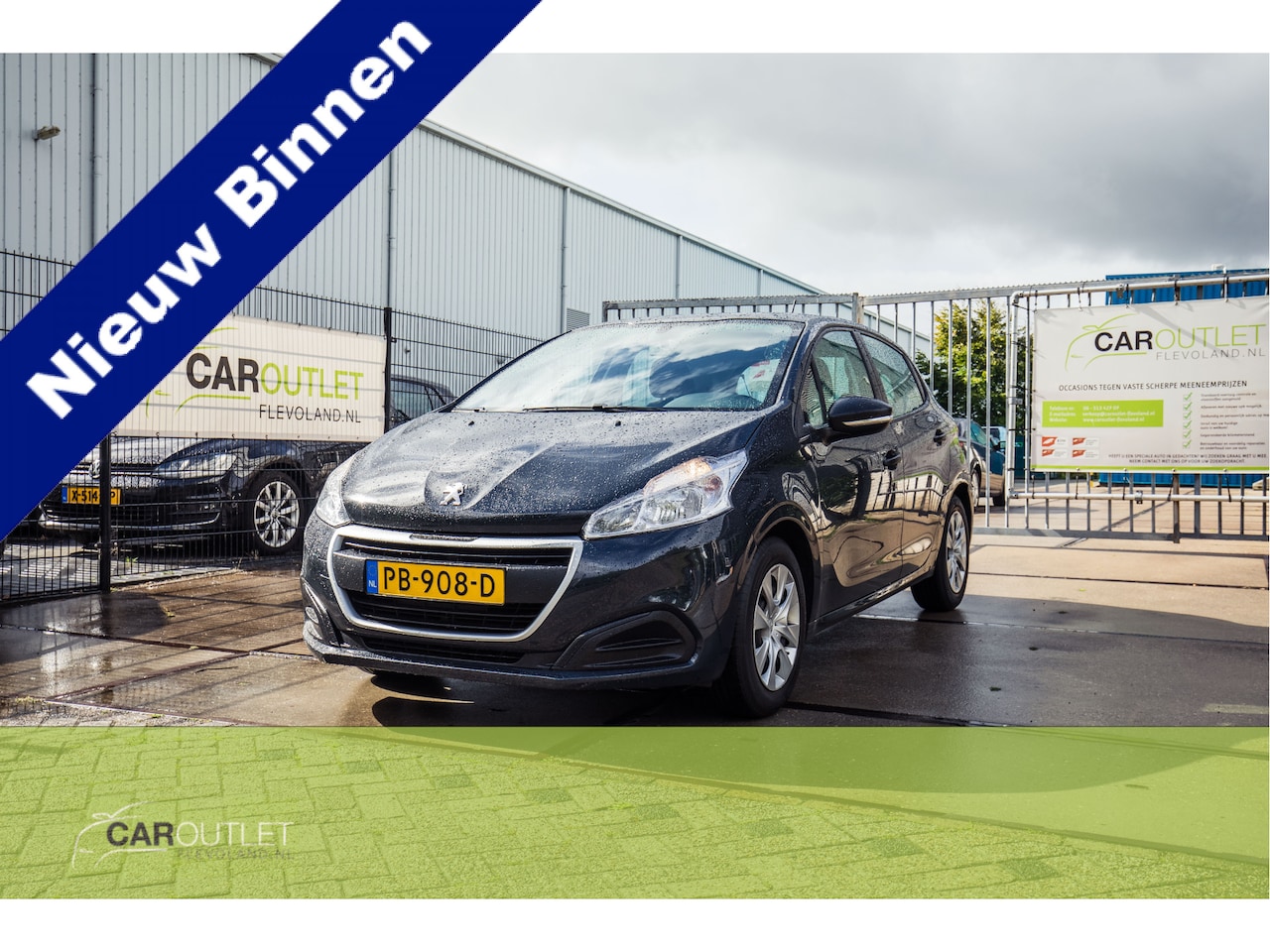 Peugeot 208 - 1.2 PureTech Access Dealeronderhouden 208! NIEUWE APK bij AFLEV. Heeft wat lichte deukjes - AutoWereld.nl