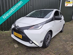 Toyota Aygo - 1.0 VVT-i X-Play Sport