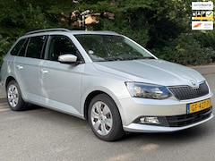 Skoda Fabia Combi - 1.2 TSI Ambition NW APK | Navigatie | KEURIG