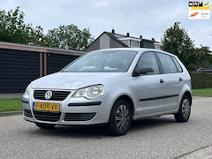 Volkswagen Polo - 1.2-12V Trendline 5DR*Airco*18-09-2026 APK*Trekhaak*Elektrische ramen