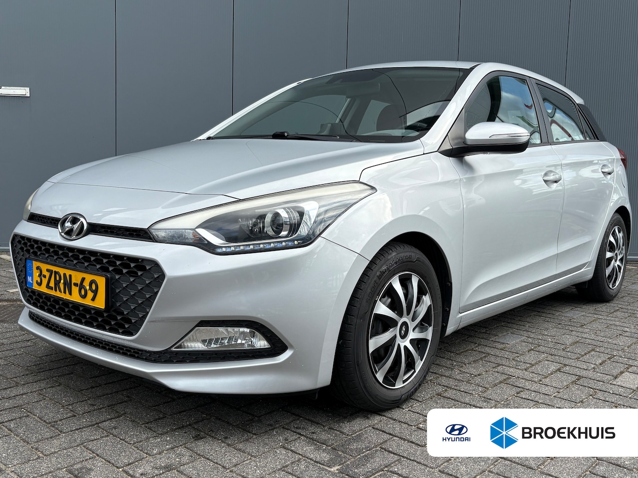Hyundai i20 - 1.2 84pk i-Motion | Bluetooth | Centrale deurvergrendeling | Cruise control | Elektrische - AutoWereld.nl