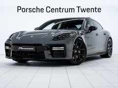 Porsche Panamera - 4 E-Hybrid