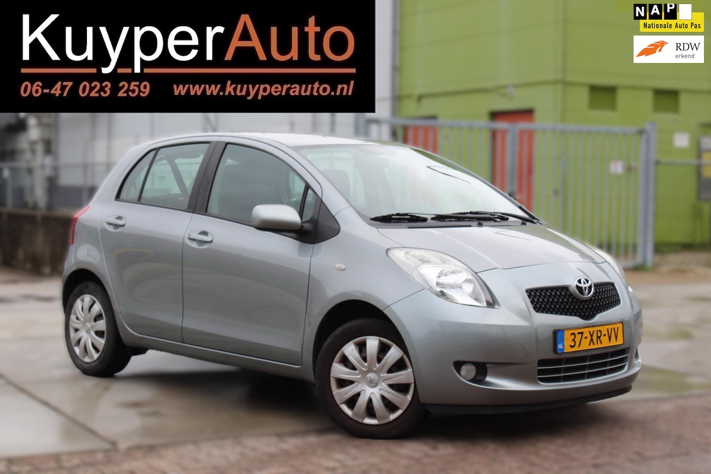 Toyota Yaris - 1.3 VVTi Sol MMT automaat nap airco trekhaak - AutoWereld.nl