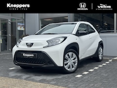 Toyota Aygo X - 1.0 VVT-i MT Business Keyless, Achteruitrijcamera, Cruise control, Stoelverwarming , All-i