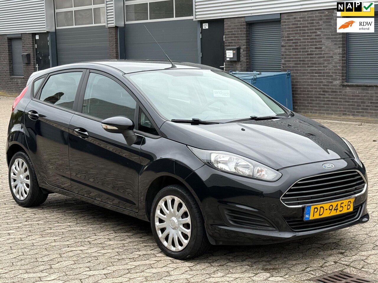 Ford Fiesta - 1.0 Style AIRCO 5drs nieuw APK NAP - AutoWereld.nl