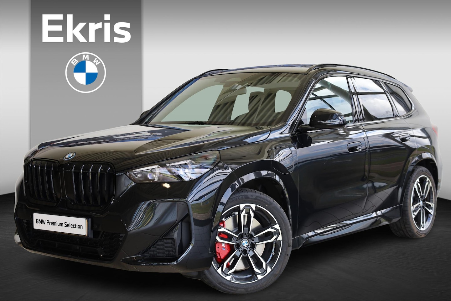 BMW X1 - xDrive25e M Sport Pro | Panoramadak | Head-Up Display | Elektr. Trekhaak - AutoWereld.nl