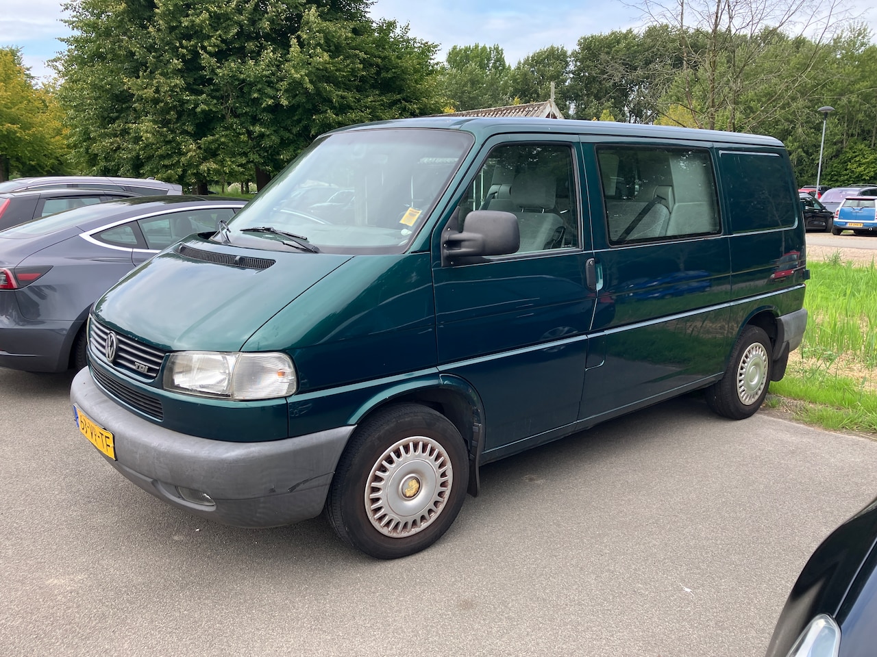 Volkswagen Transporter - 2.5 TDI 292 DC - AutoWereld.nl