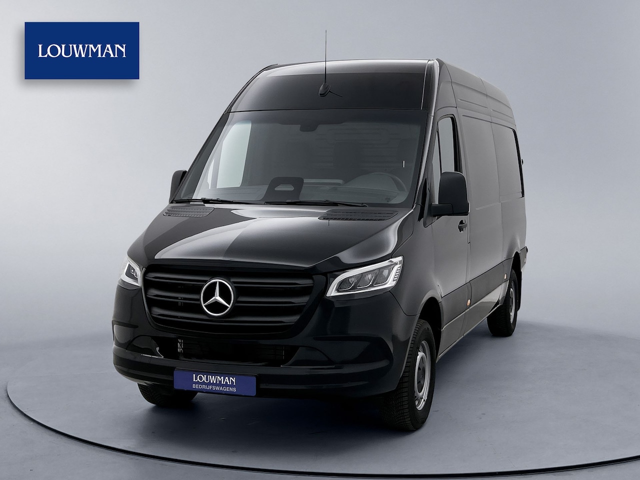 Mercedes-Benz Sprinter - 317 1.9 CDI L2H2 3500KG trekgewicht BPM-Vrij Direct Leverbaar Navigatie LED Achteruitrijca - AutoWereld.nl