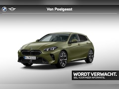 BMW 1-serie - 120 | M Sportpakket Pro | Innovation Pack | Harman Kardon | Glazen panoramadak | Stuur ver