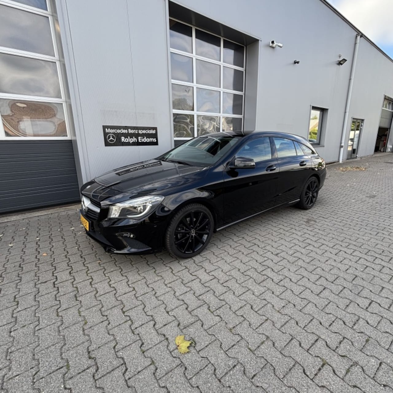 Mercedes-Benz CLA-klasse Shooting Brake - 180 180 - AutoWereld.nl