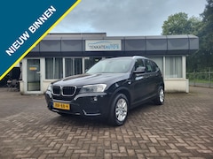 BMW X3 - xDrive20i High Exec. Pano Stoelverwarming Navi Climatronic PDC I