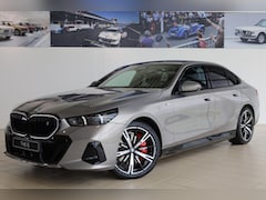 BMW i5 - eDrive40 Sedan M Sport Edition | M Sportpakket Pro | Innovation Pack | Comfort Pack | Trav