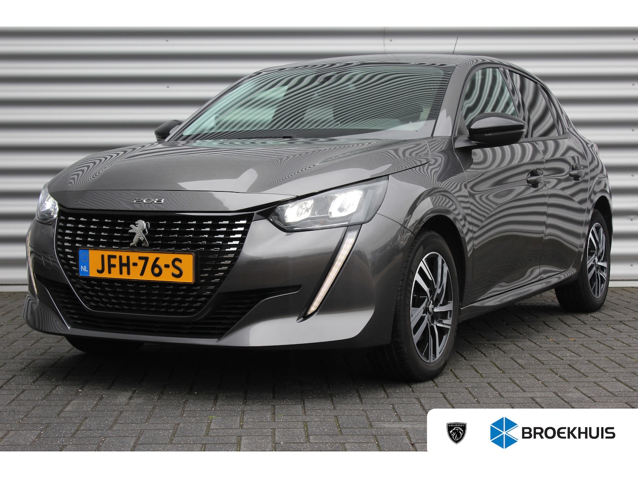 Peugeot 208 - 1.2 PURETECH 100PK ALLURE PACK / NAVI / LEDER / CLIMA / FULL-LED / PDC / CAMERA / 16" LMV - AutoWereld.nl