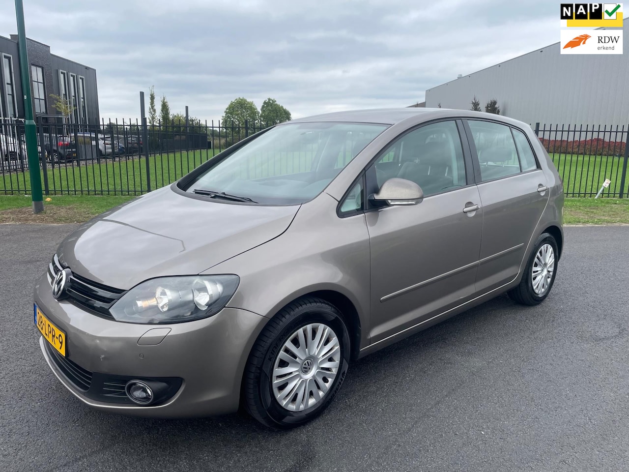 Volkswagen Golf Plus - 1.2 TSI Trendline|Automaat|Airco|Apk 3-2026|NAP!! - AutoWereld.nl