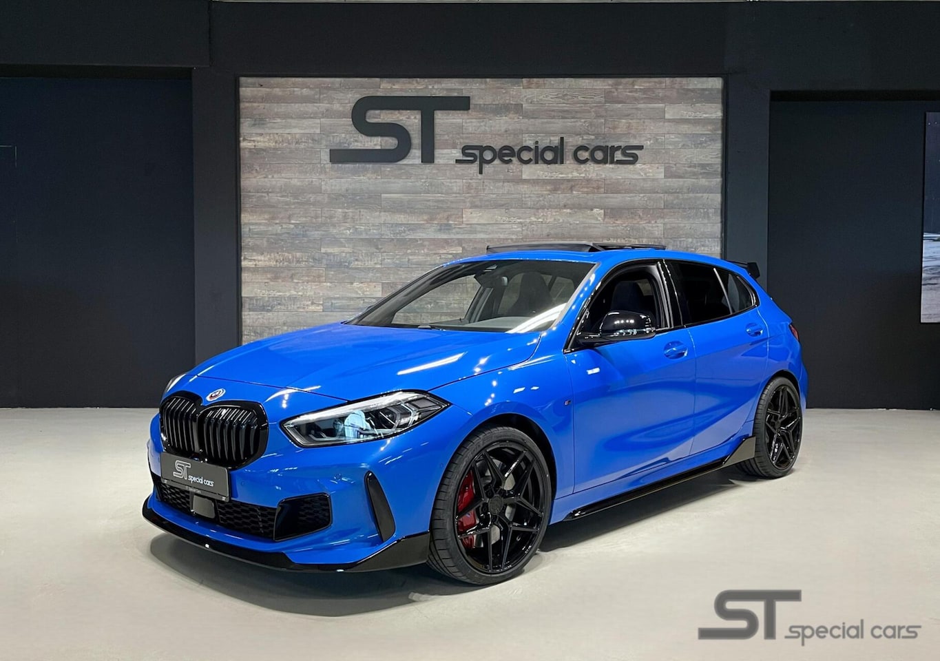 BMW 1-serie - 128ti|misano-blau|Pano|Kuip Stoelen - AutoWereld.nl