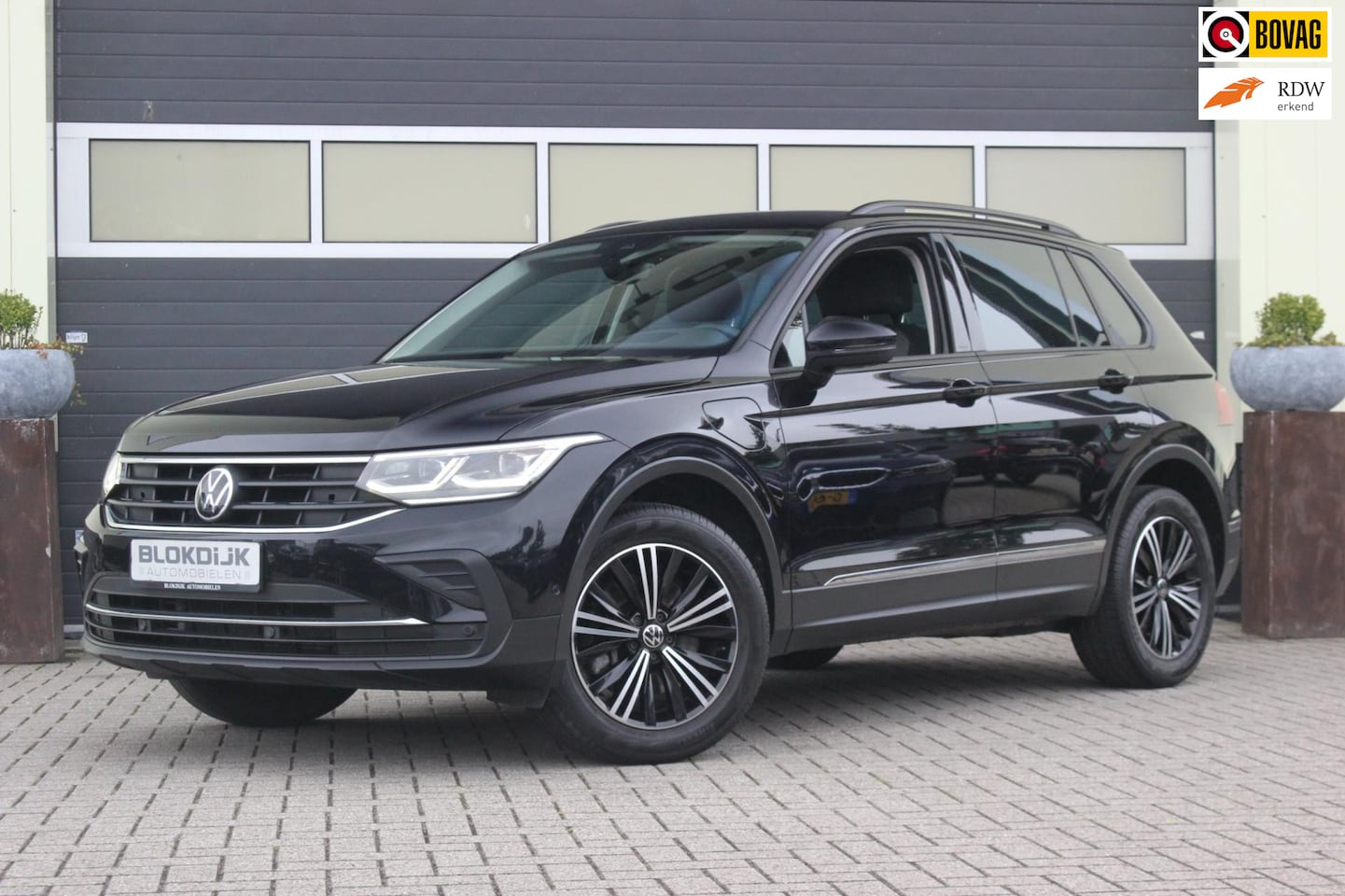 Volkswagen Tiguan - 1.4 TSI eHybrid Life | Camera | iQ Matrix | - AutoWereld.nl