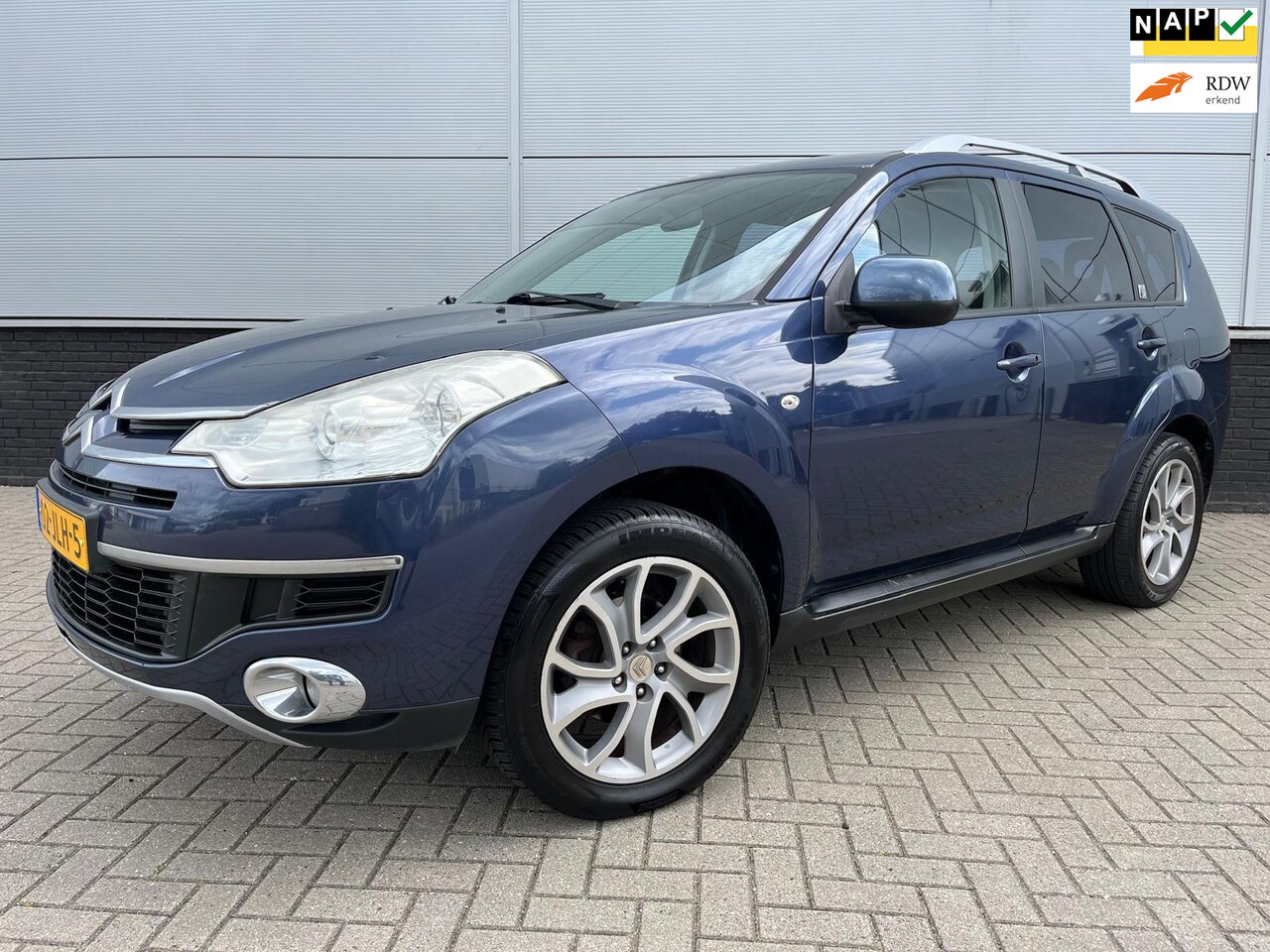 Citroën C-Crosser - 2.4-16V Dynamique 7 zits - airco - lm velgen - Japanse motorblok - AutoWereld.nl
