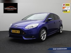 Ford Focus - 2.0 EcoBoost ST-2 2012 | Airco | Cruise Control | Navigatie | Keyless | Parkeersensoren |