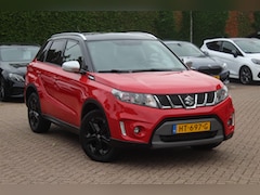 Suzuki Vitara - 1.4 S Allgrip / Trekhaak / Camera / Navigatie / 17'' / Keyless / Stoelverwarming / Cruise