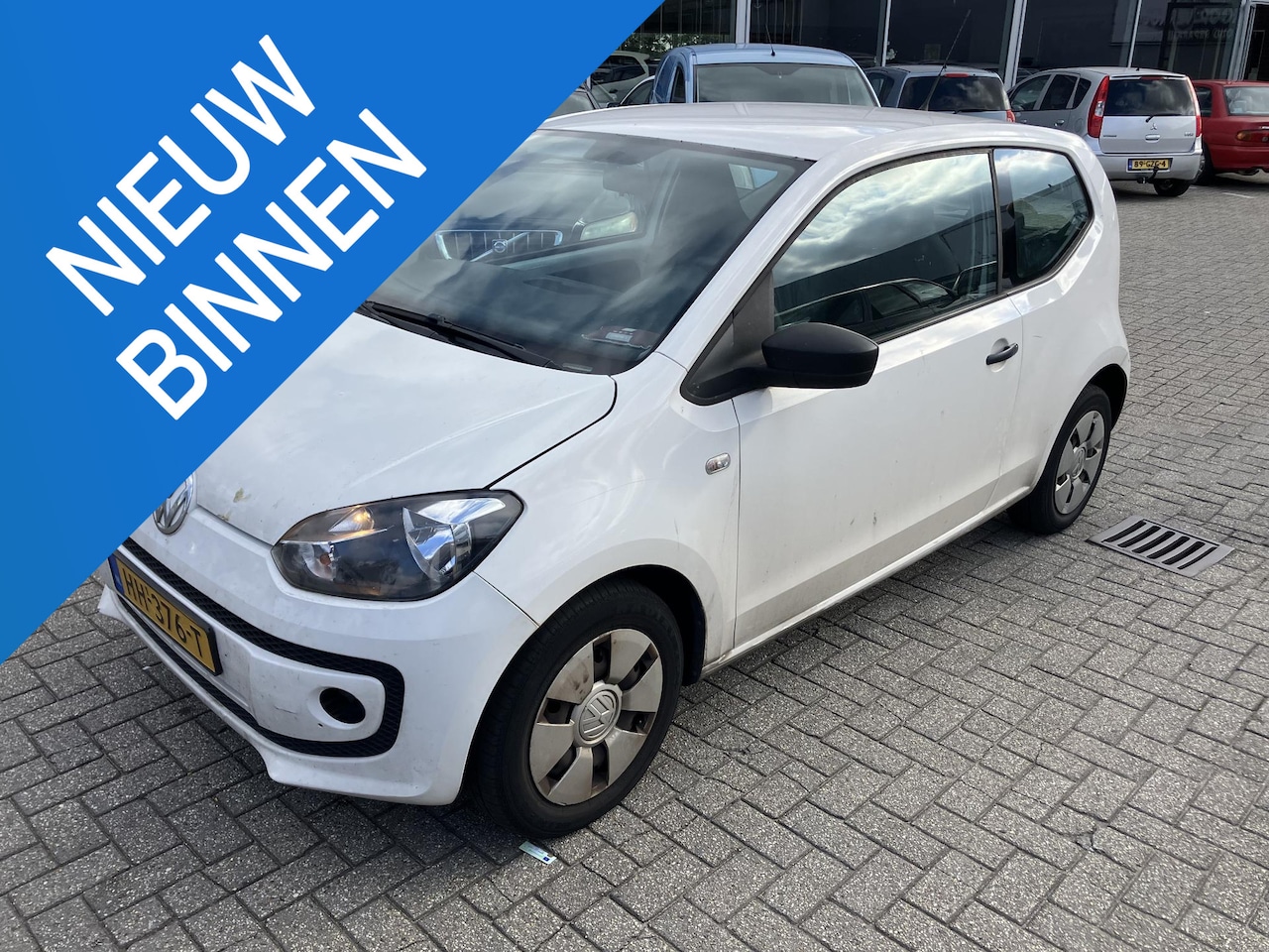 Volkswagen Up! - 1.0 move up! lichte voorschade radateur lekt - AutoWereld.nl