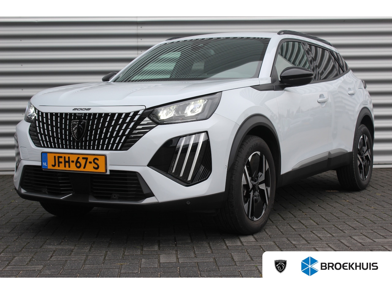 Peugeot 2008 - 1.2 PURETECH 130PK ALLURE PACK AUTOMAAT / NAVI / LEDER / CLIMA / LED / PDC / 17" LMV / CAM - AutoWereld.nl
