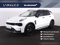 Lynk & Co 01 - More - Panorama/schuifdak - 360º Camera - Infinity Audio - Dodehoek detectie - Cruise Cont