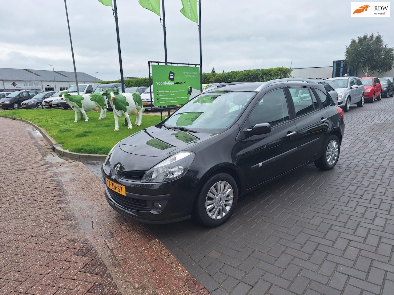 Renault Clio Estate - 1.2 TCE Corporate Sport / Nette auto / APK oktober 2026 - AutoWereld.nl