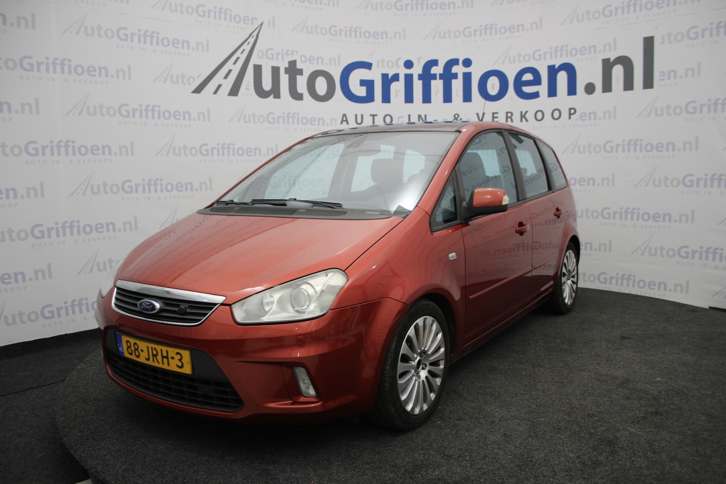Ford C-Max - 1.8-16V Titanium Flexifuel keurige MPV met panoramadak - AutoWereld.nl