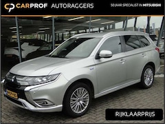 Mitsubishi Outlander - 2.4 PHEV Intense | Trekhaak | Carplay/Android auto | Electric Heater | Led