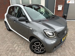 Smart Forfour - 1.0 Essential Edition / Pano / Cruise / NAP / LM